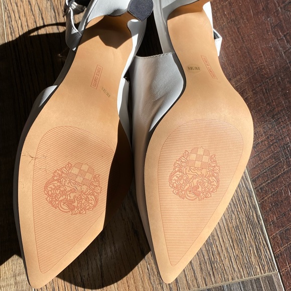 Vince Camuto Slingback Heels Size 8 - Picture 4 of 5